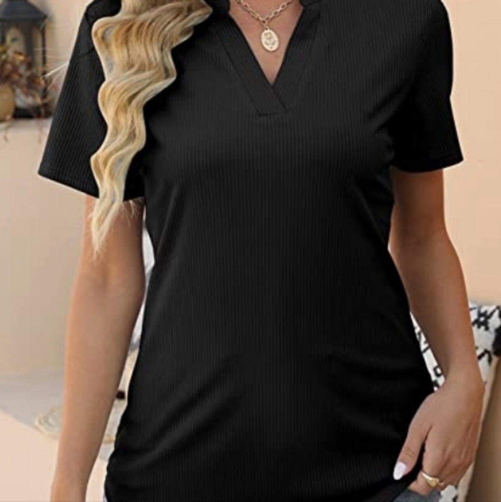 Short sleeve vneck shirt